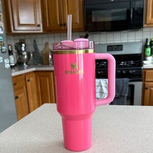 Stanley 40oz Quencher - Pink Parade